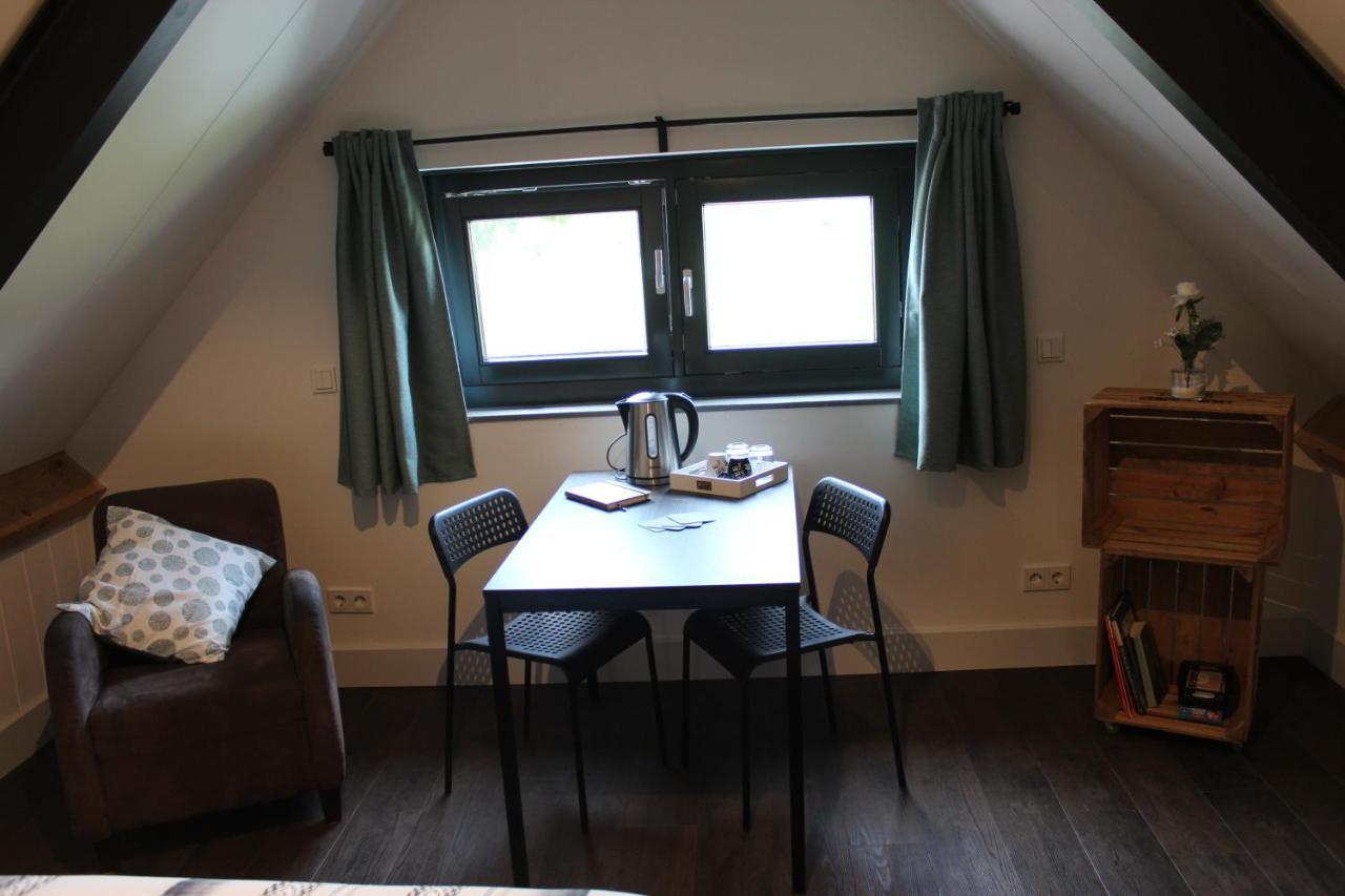 Bed and Breakfast De Weije Wereld Sint-Oedenrode Esterno foto