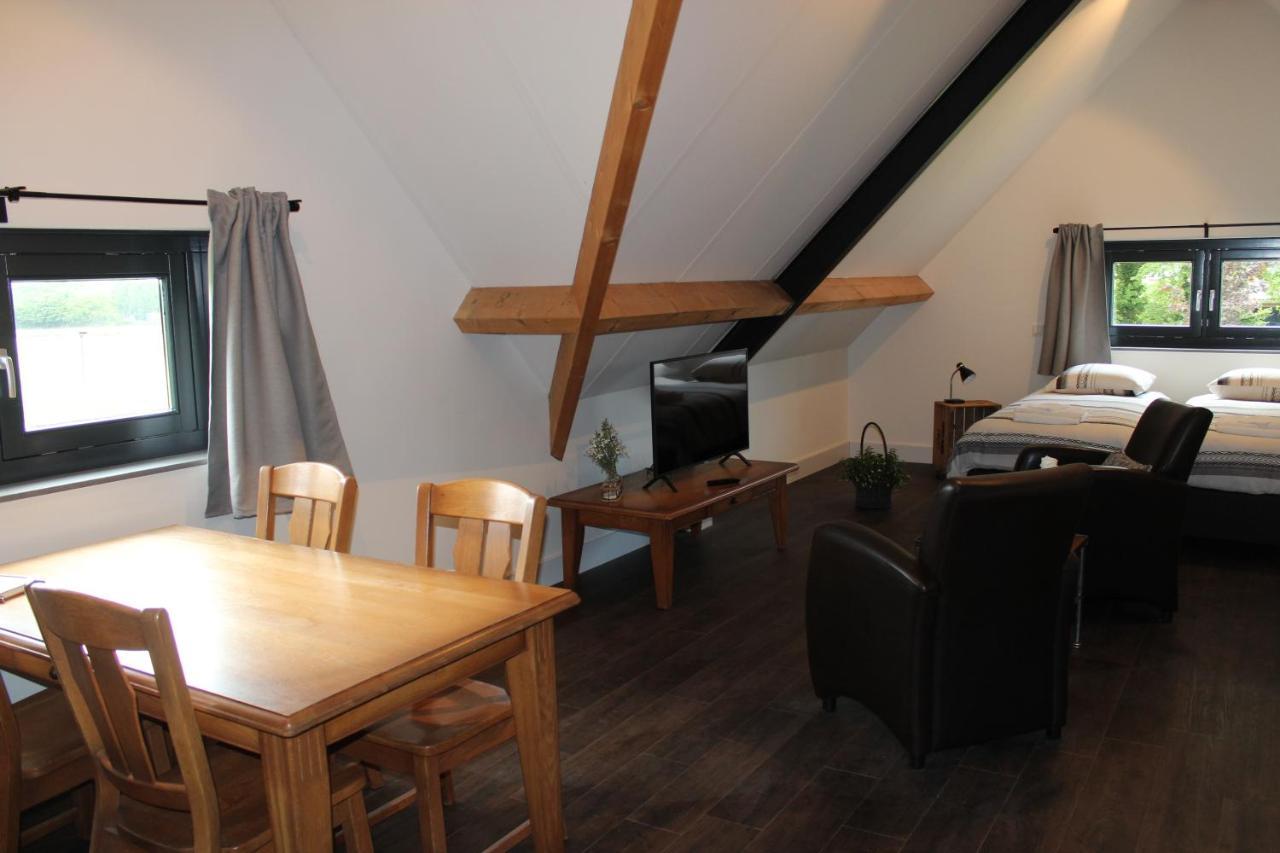 Bed and Breakfast De Weije Wereld Sint-Oedenrode Esterno foto