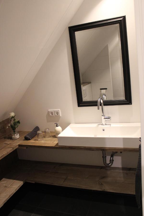 Bed and Breakfast De Weije Wereld Sint-Oedenrode Esterno foto