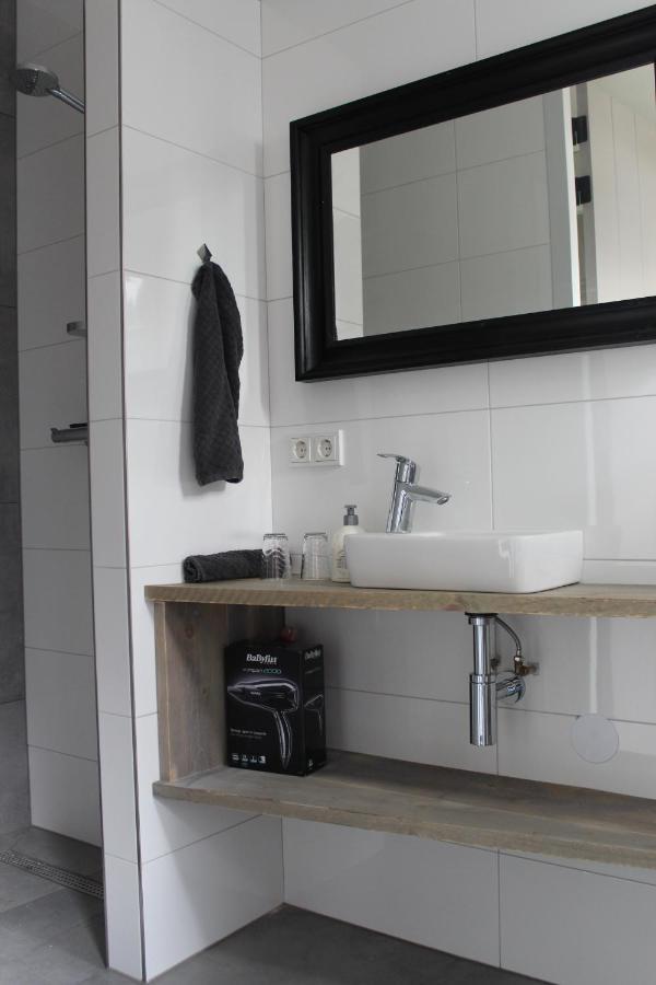 Bed and Breakfast De Weije Wereld Sint-Oedenrode Esterno foto